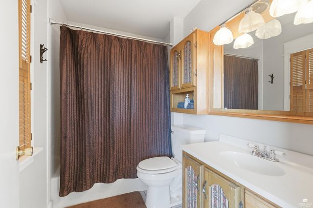 7023 Deer Run, Manhattan, KS 66503