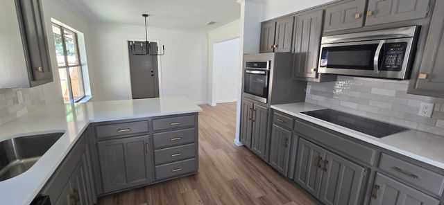 7504 Bogart Drive, North Richland Hills, TX 76180