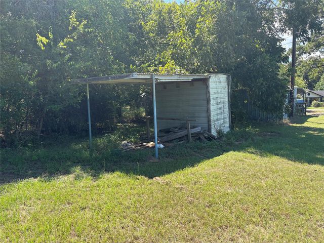 139 Tranquility Drive, Trinity, TX 75862
