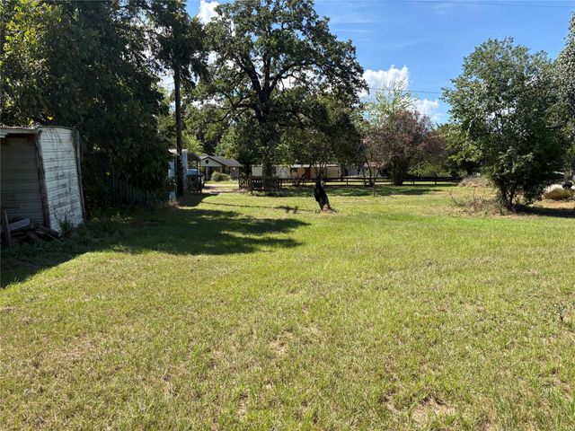 139 Tranquility Drive, Trinity, TX 75862