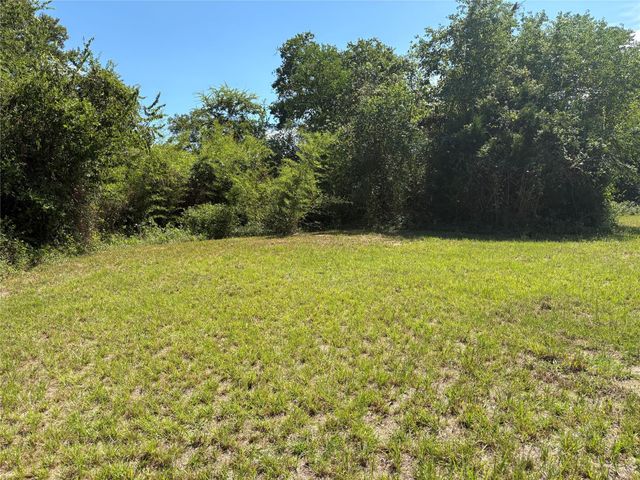 139 Tranquility Drive, Trinity, TX 75862