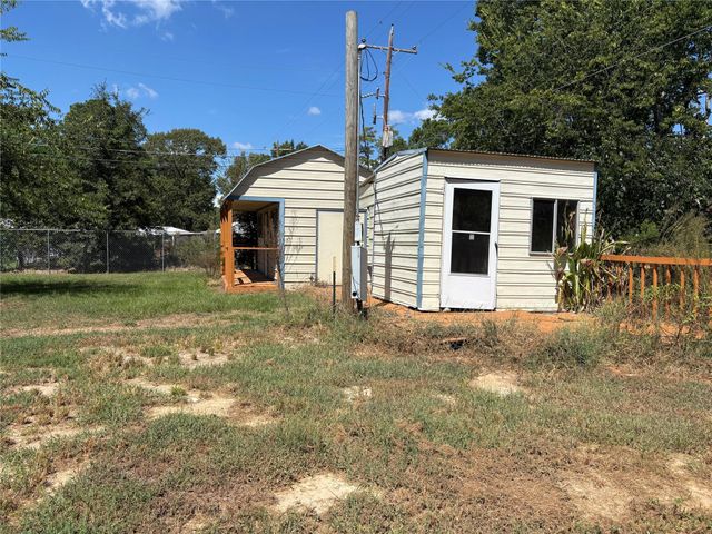 139 Tranquility Drive, Trinity, TX 75862