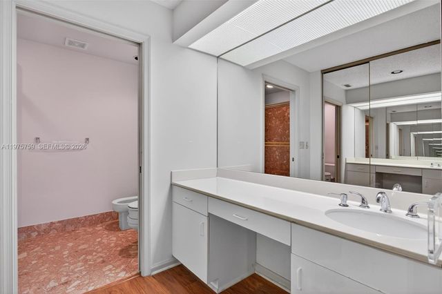 6708 N Pine Island Rd, Tamarac, FL 33321