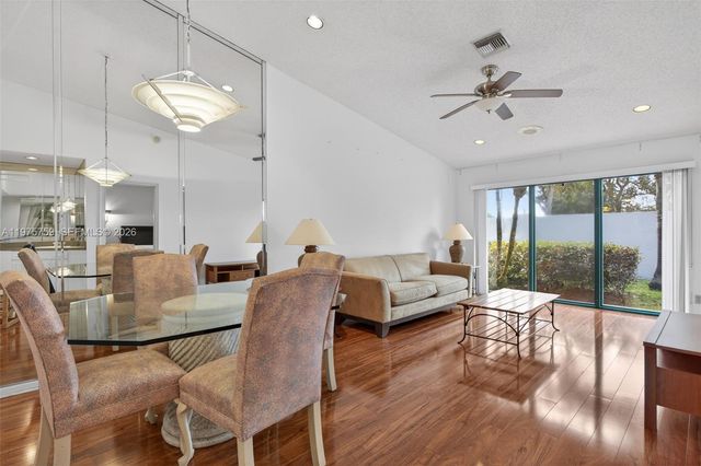 6708 N Pine Island Rd, Tamarac, FL 33321