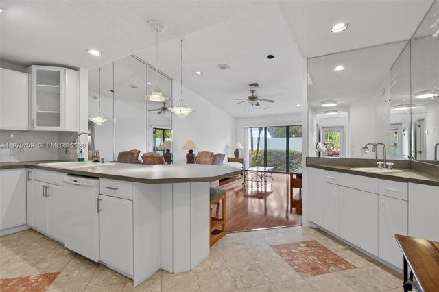 6708 N Pine Island Rd, Tamarac, FL 33321