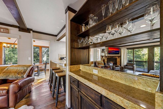 227 Olympic Valley Rd Unit 24, Olympic Valley, CA 96146