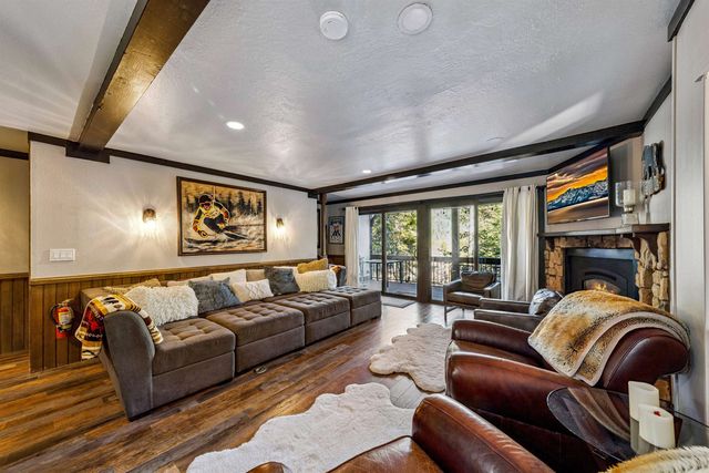 227 Olympic Valley Rd Unit 24, Olympic Valley, CA 96146