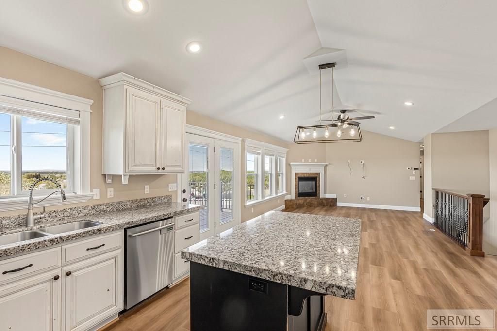 Image 16 of property listing at 3700 S Founders Pointe Drive, Ammon, ID 83406