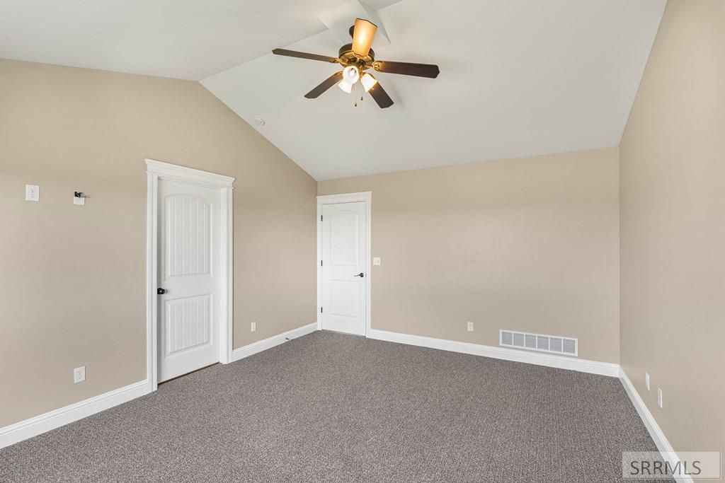 Image 18 of property listing at 3700 S Founders Pointe Drive, Ammon, ID 83406