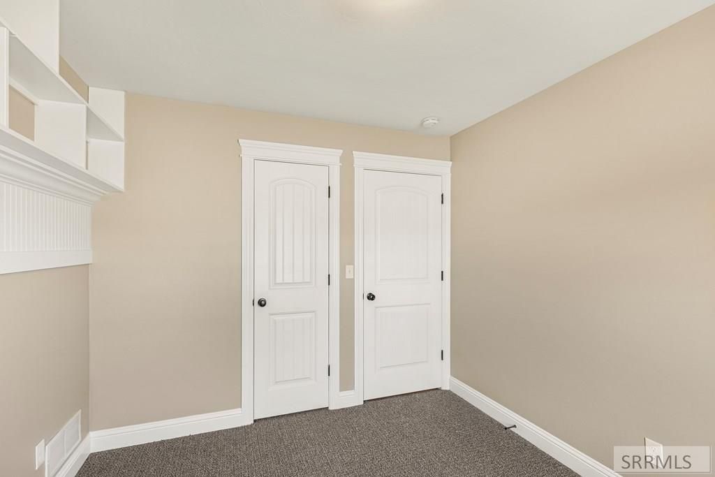 Image 25 of property listing at 3700 S Founders Pointe Drive, Ammon, ID 83406
