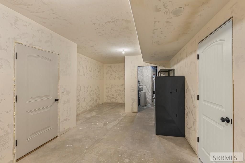 Image 39 of property listing at 3700 S Founders Pointe Drive, Ammon, ID 83406