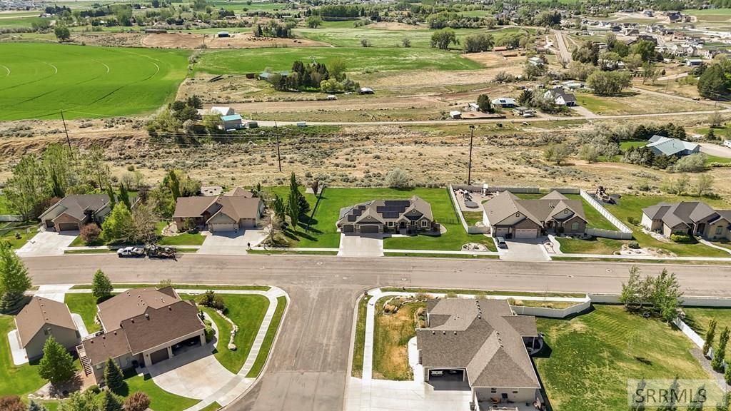 Image 52 of property listing at 3700 S Founders Pointe Drive, Ammon, ID 83406