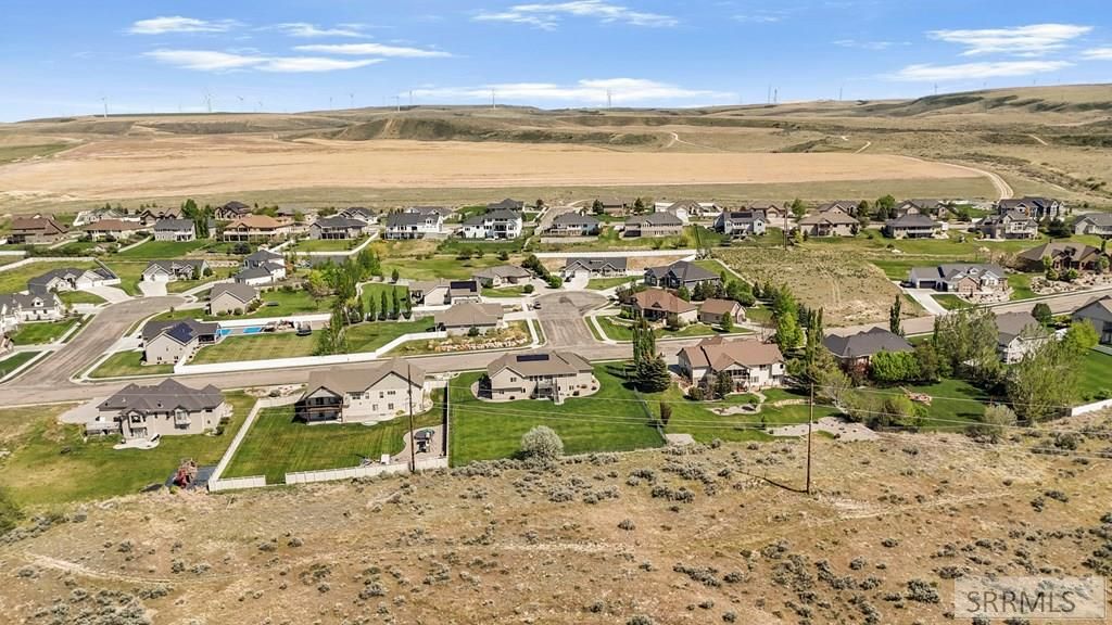 Image 58 of property listing at 3700 S Founders Pointe Drive, Ammon, ID 83406