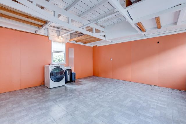 595 Seale Avenue, Palo Alto, CA 94301