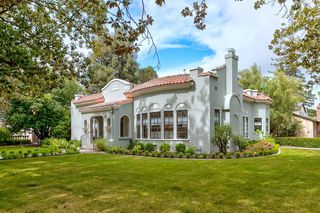 595 Seale Avenue, Palo Alto, CA 94301