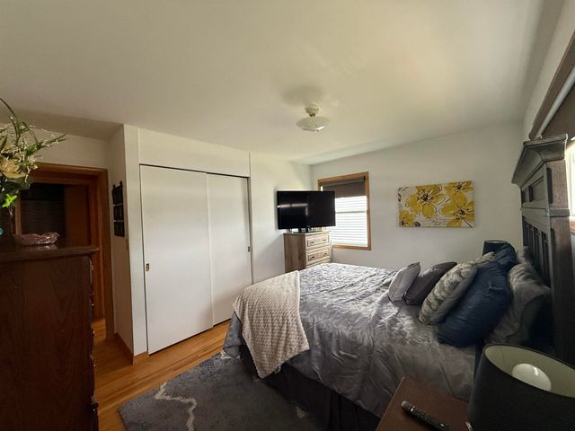 505 SW 17th Ave, Minot, ND 58701