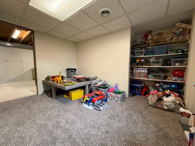 505 SW 17th Ave, Minot, ND 58701