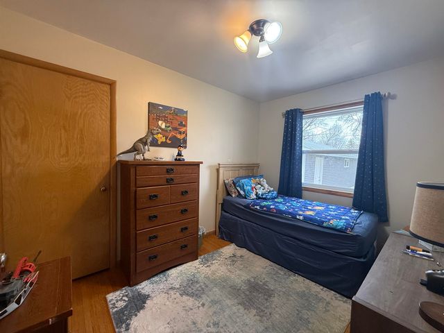 505 SW 17th Ave, Minot, ND 58701