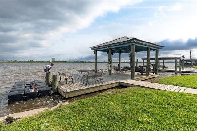 24A River Road, Lake Charles, LA 70601