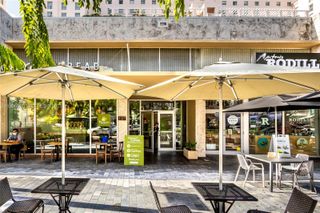 137 Miracle Mile, Coral Gables, FL 33134