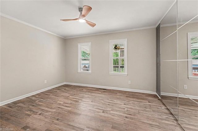 390 Woodhaven Shores Drive, Lexington, NC 27292