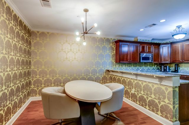 591 Lexington Club Ct Apt 303, Memphis, TN 38117