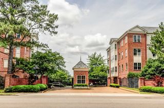591 Lexington Club Ct Apt 303, Memphis, TN 38117