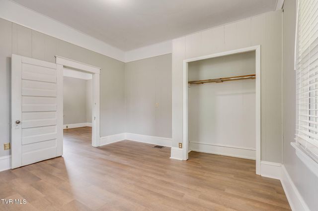 1167 Bloomingdale Pike, Kingsport, TN 37660