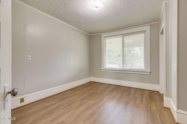 1167 Bloomingdale Pike, Kingsport, TN 37660