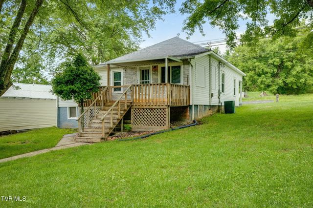 1167 Bloomingdale Pike, Kingsport, TN 37660