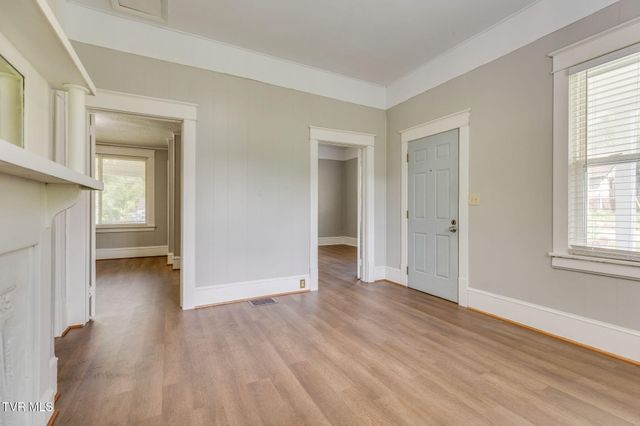 1167 Bloomingdale Pike, Kingsport, TN 37660