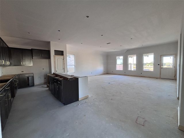 130 Rita Blanca BND, Bastrop, TX 78602