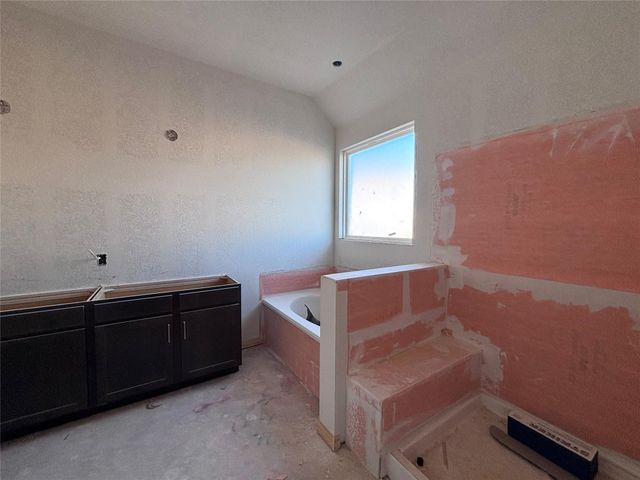 130 Rita Blanca BND, Bastrop, TX 78602