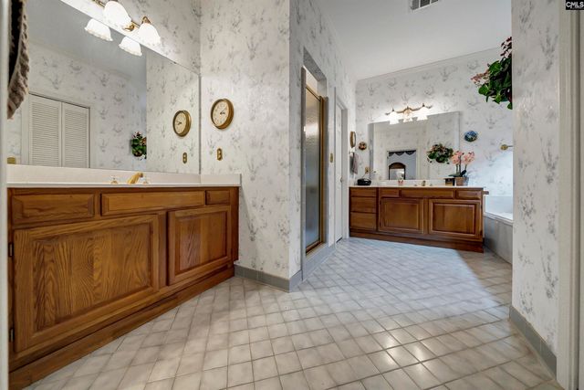 8 Southbury Lane, Columbia, SC 29209