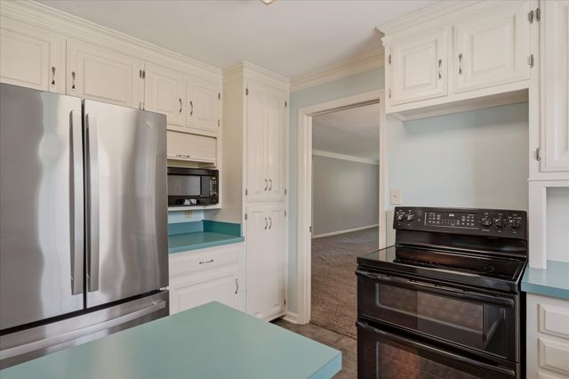 165 Blair Rd, La Vergne, TN 37086
