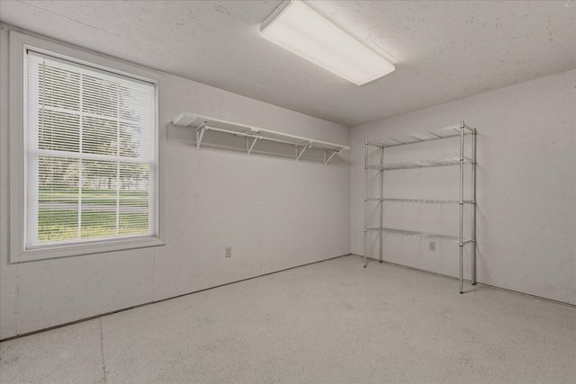 165 Blair Rd, La Vergne, TN 37086