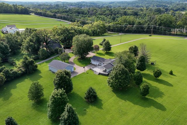 165 Blair Rd, La Vergne, TN 37086