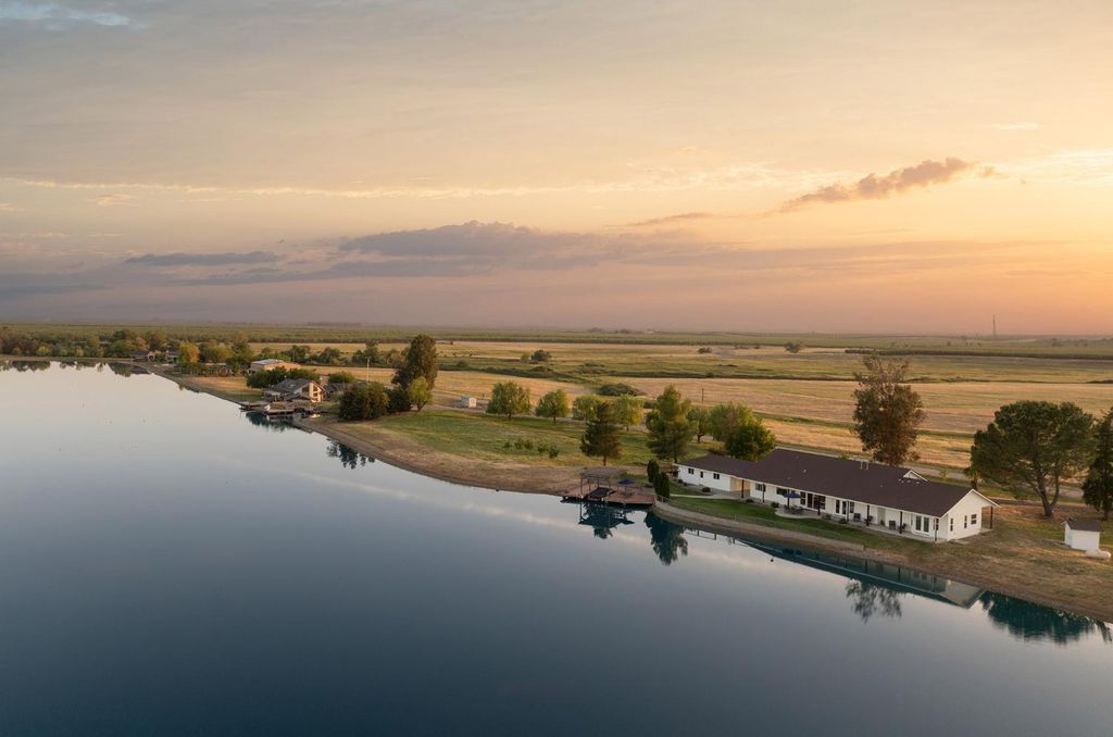 6065 County Road 22, Orland, CA 95963