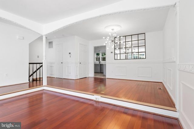 9364 PETER ROY CT, Burke, VA 22015