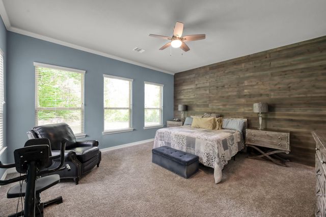 409 Ridgelake Scenic Drive, Montgomery, TX 77316