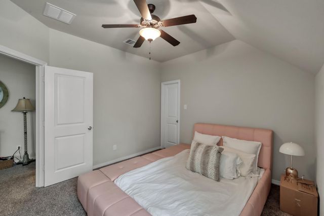 409 Ridgelake Scenic Drive, Montgomery, TX 77316
