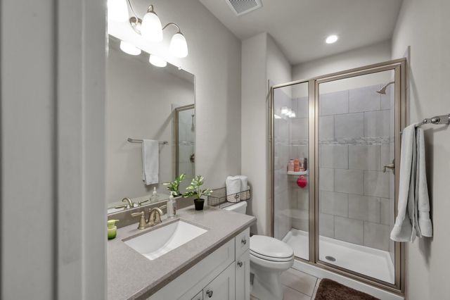 409 Ridgelake Scenic Drive, Montgomery, TX 77316