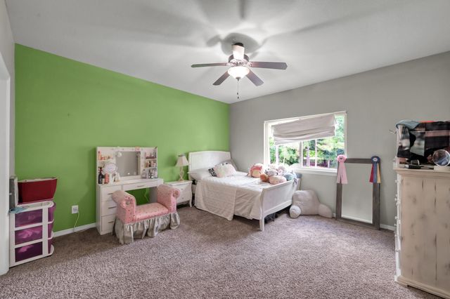 409 Ridgelake Scenic Drive, Montgomery, TX 77316