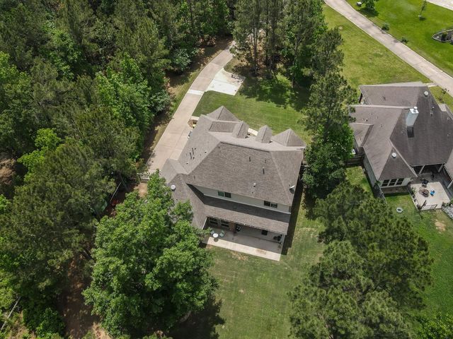 409 Ridgelake Scenic Drive, Montgomery, TX 77316