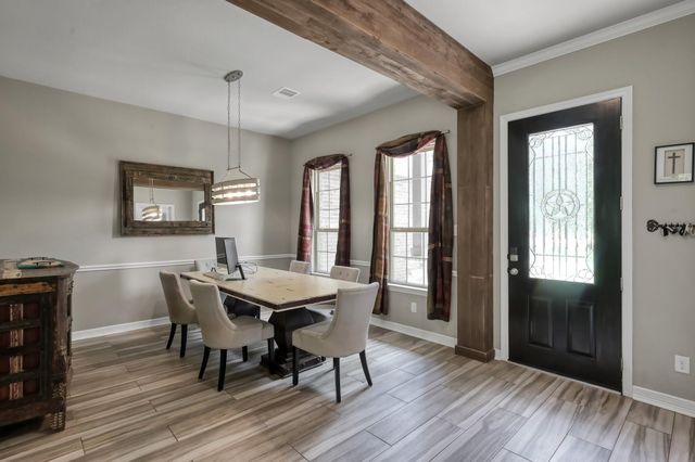 409 Ridgelake Scenic Drive, Montgomery, TX 77316