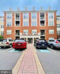 9405 BLACKWELL RD #307, Rockville, MD 20850