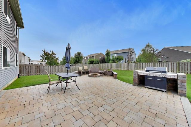 1591 Cherry Lane, Pingree Grove, IL 60140