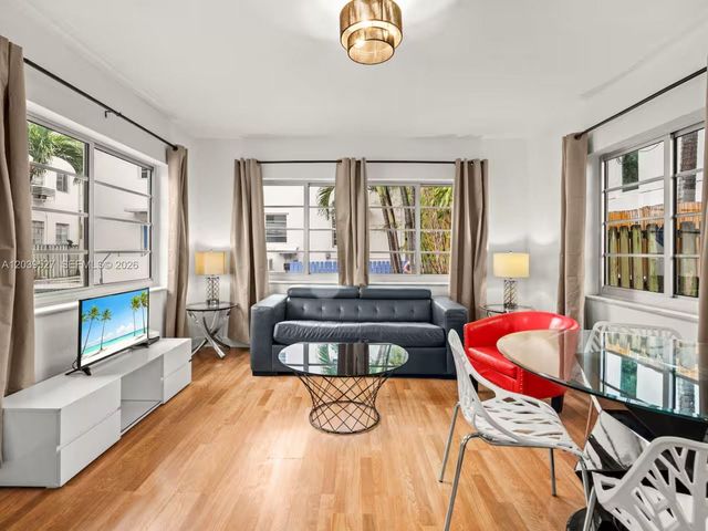 1034 Michigan Avenue E E, Miami Beach, FL 33139