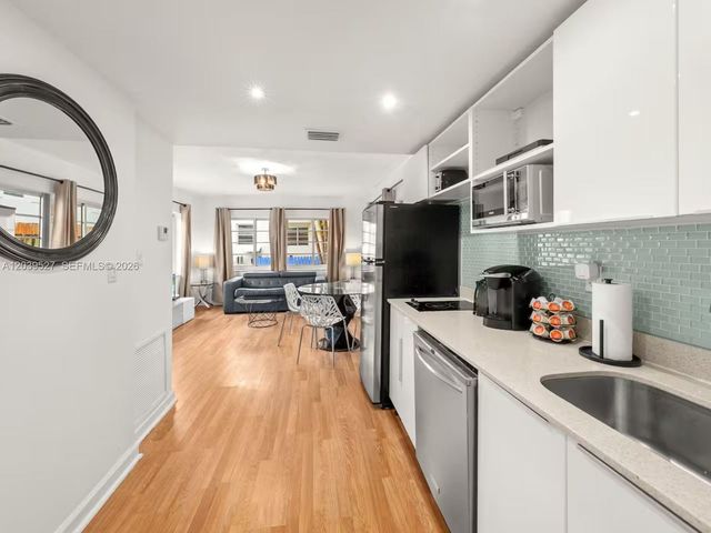 1034 Michigan Avenue E E, Miami Beach, FL 33139
