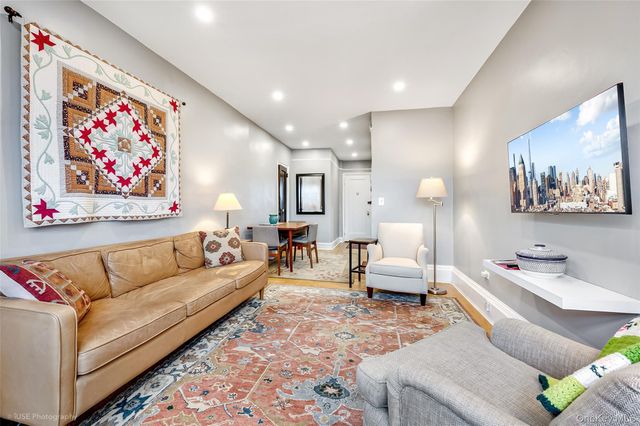 4842 44th Street 5H, Woodside, NY 11377